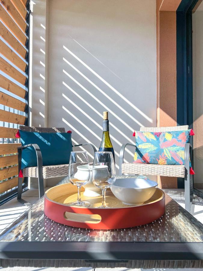 Apartament Le Frere Charmes Aurillac Zewnętrze zdjęcie