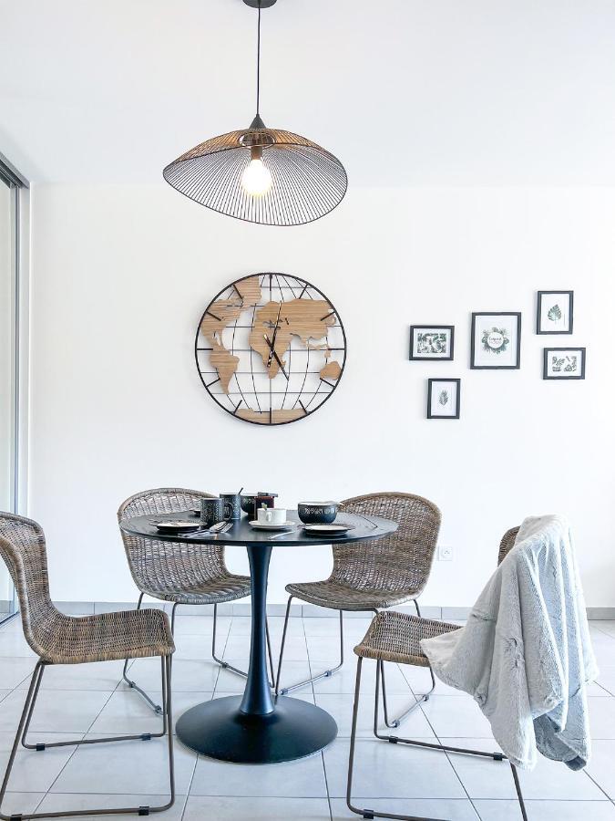 Apartament Le Frere Charmes Aurillac Zewnętrze zdjęcie
